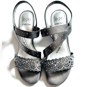 NEW! IMPO  Gisela Pewter Shoe Size 8